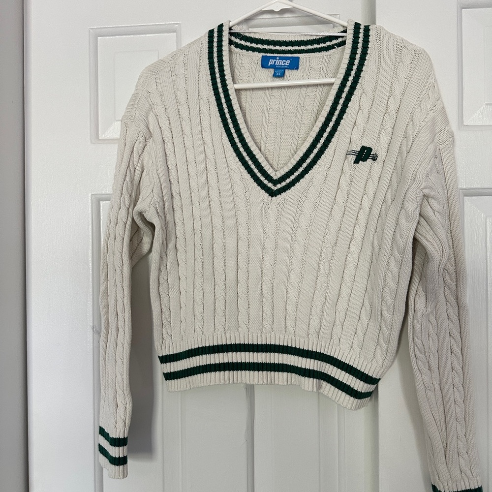 Prince Women's Cable Knit V-neck Sweater, XS